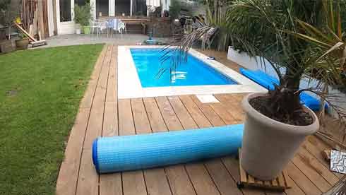 solar pool cover works