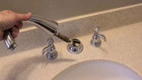 Here's How to Replace Bathroom Sink Faucet