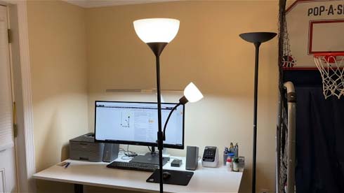 Floor light bulbs for offices