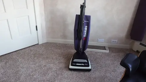 Upright Vacuum Cleaner Advantages