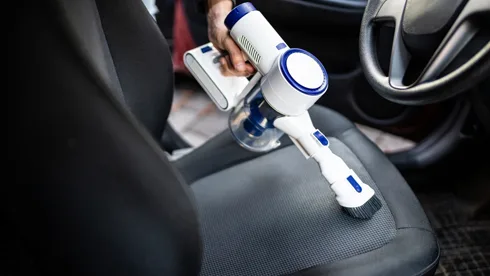 Compact vacuums for cars