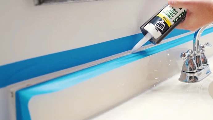 How to Caulk After Painting