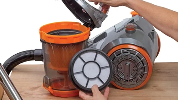 How to Clean a Vacuum Cleaner Filter