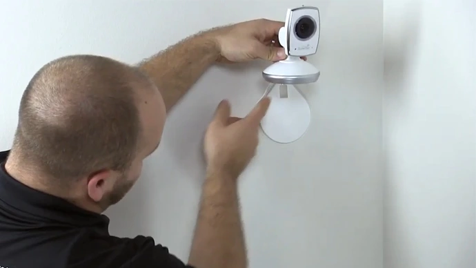 How to Mount a Baby Monitor