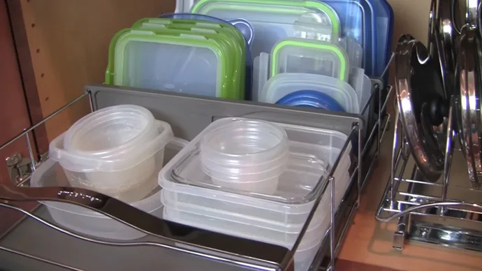 How to Organize Storage Containers