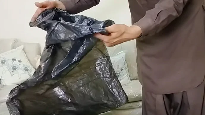 Why are My Trash Bags Leaking : 15 Factors Covered