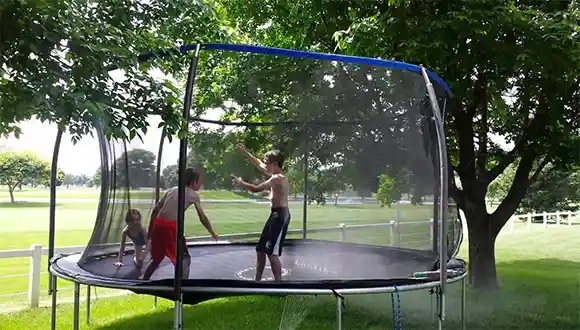 Buying Guide for the Best Trampoline Sprinklers for kids