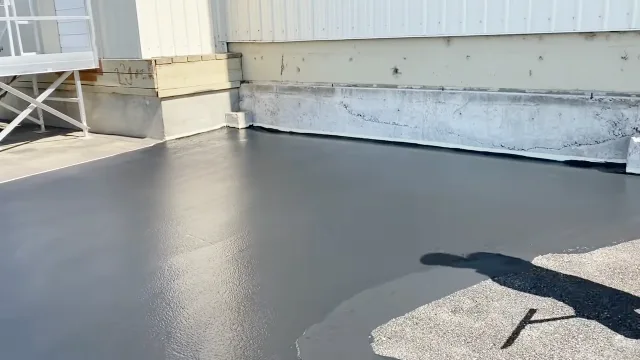 How long does it take for asphalt sealer to dry on the surface
